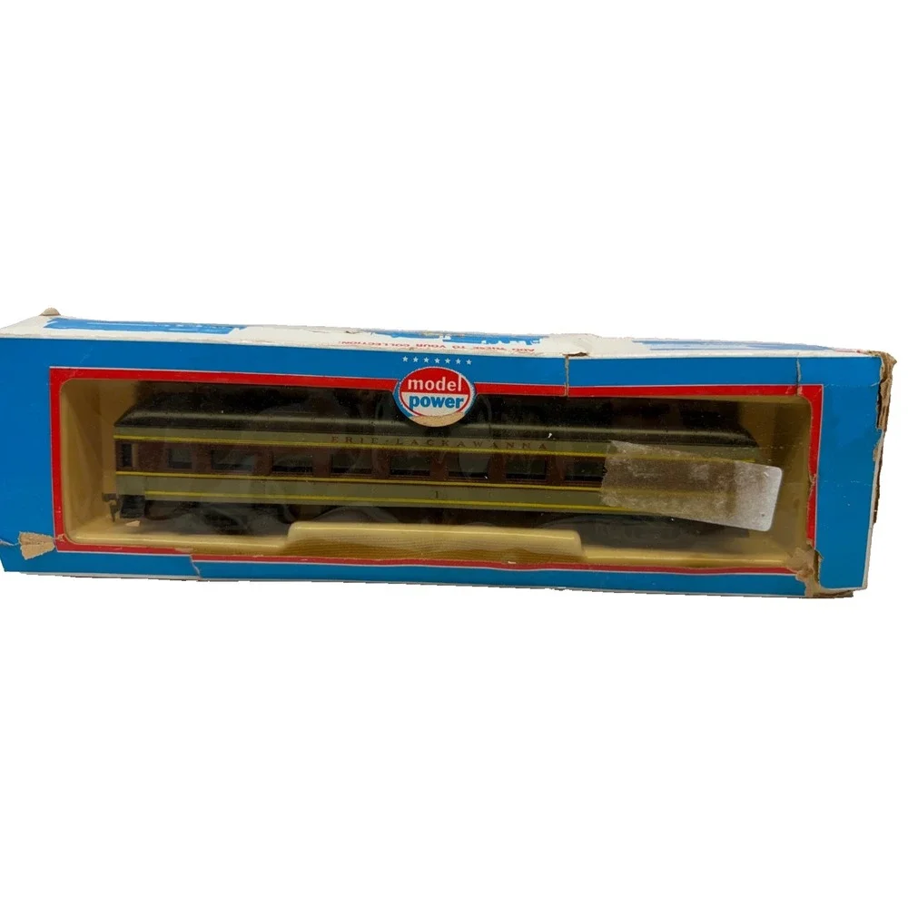 [6] LIFE-LIKE / Model Power Railroad Passenger Train Cars Caboose Box Car BUNDLE